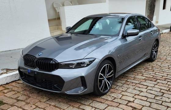 BMW 330e 2.0 16V TURBO HÍBRIDO M SPORT AUTOMÁTICO BMW 330e 2.0 16V TURBO HÍBRIDO M SPORT AUTOMÁTICO